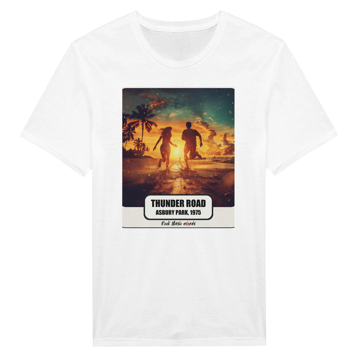 La t-shirt bianca vista da vicino: stampa Rock Art «Thunder Road – Asbury Park, 1975»