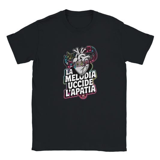 T-shirt nera con la scritta «La melodia uccide l'apatia»