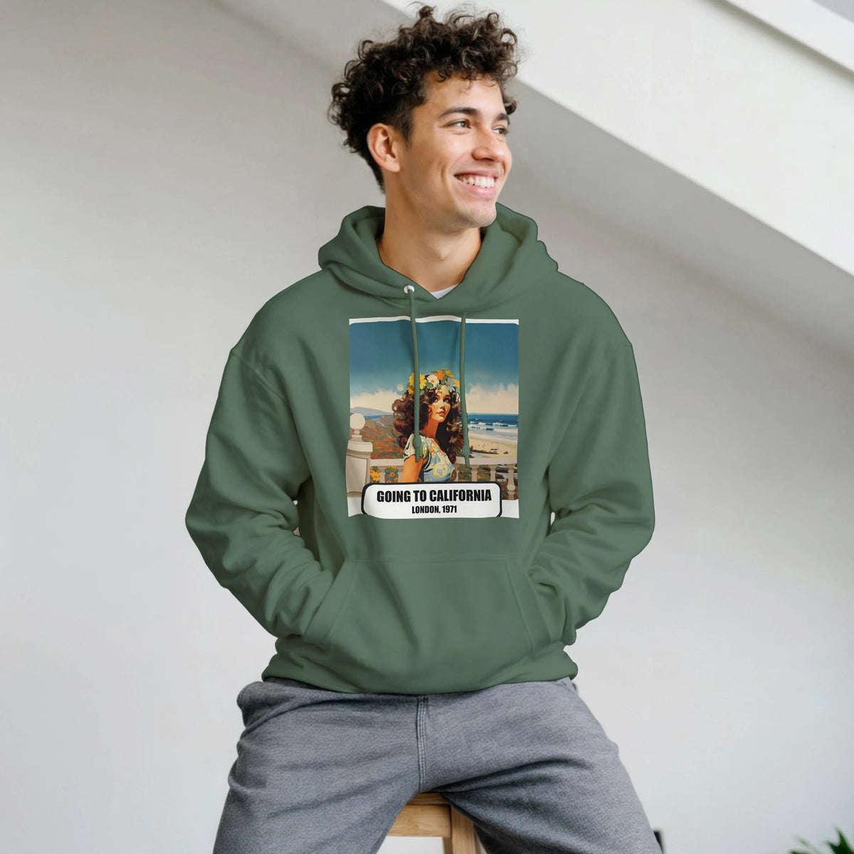 Felpa con Cappuccio con la stampa Rock Art «Going to California»: foto d'ambiente