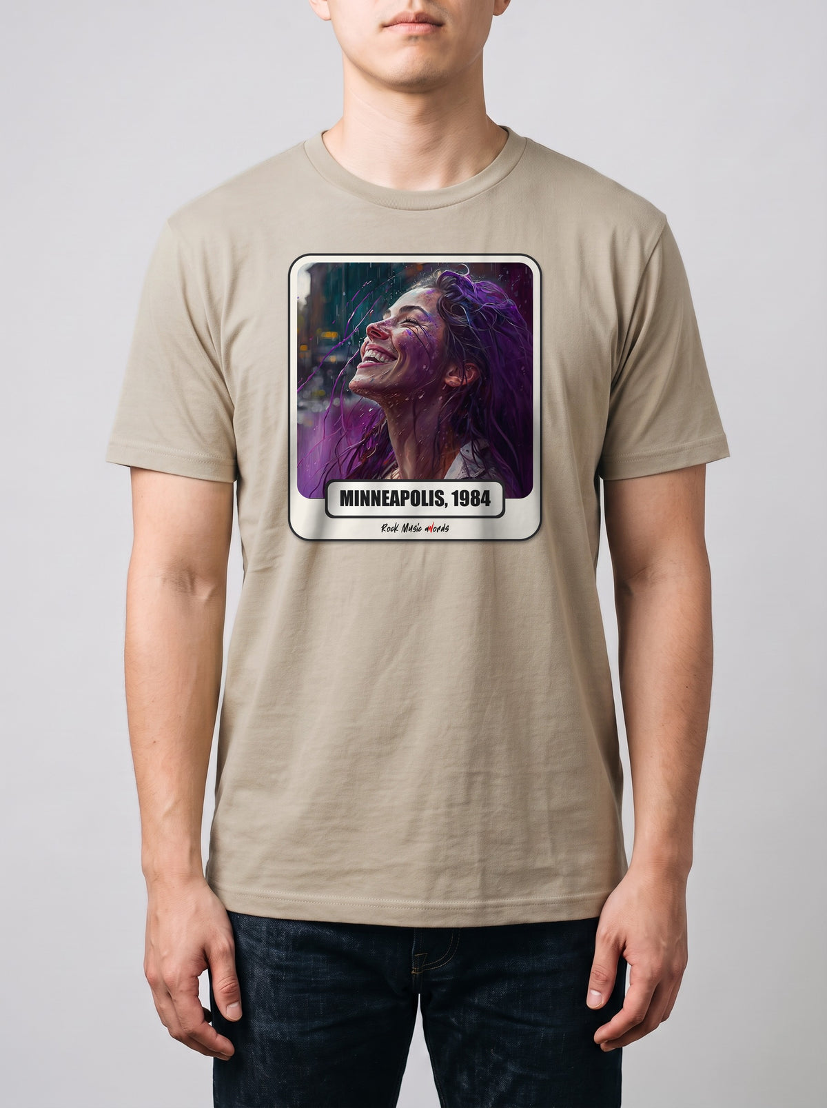 Corporatura media, 180 cm per 78 kg, con la t-shirt color sabbia «Purple Rain – Minneapolis, 1984» in taglia L (ricostruzione al computer)